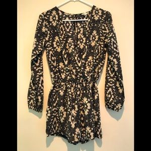 Shorts/dress.  One Clothing brand.  Size XS.